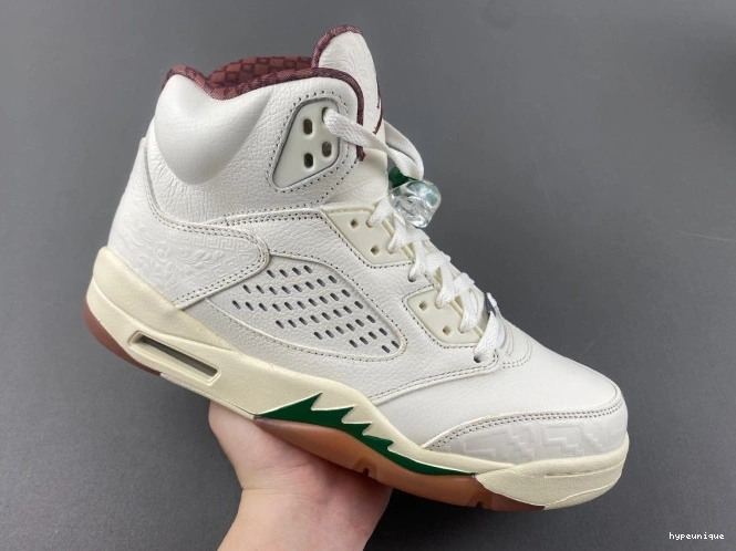 HYPE 5 Jordan Air HF8833-100 El Grito 0824